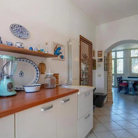 Gorgeous In With Kitchen *