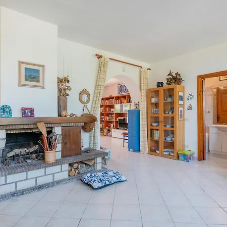 Gorgeous In With Kitchen